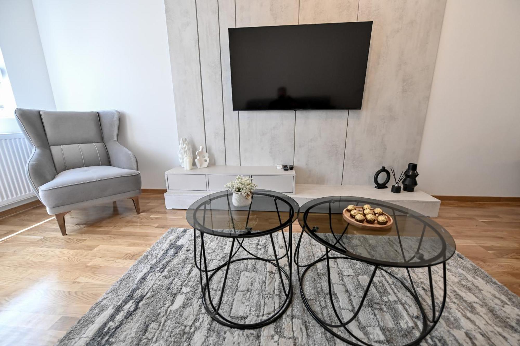 Porto Lux Apartment Аранджеловац Екстериор снимка